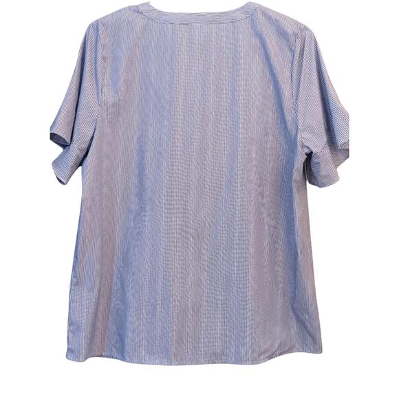 NEW LIZ CLAIBORNE Cotton Blouse Top LG V-Neck Short Flutter Sleeves Blue Crochet - Picture 10 of 10